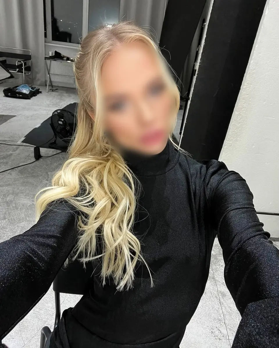 Emma profile in Dubai