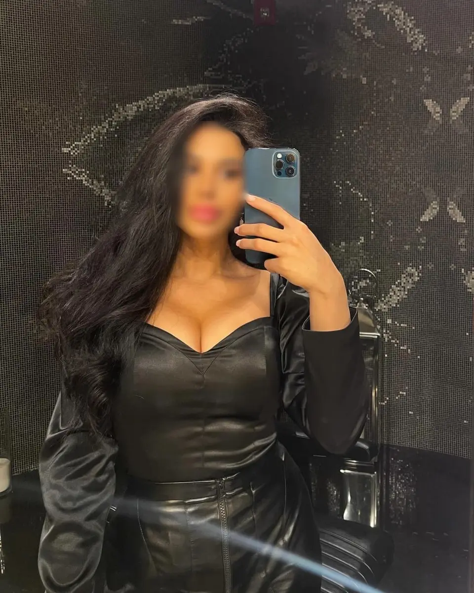 Ilona profile in Dubai
