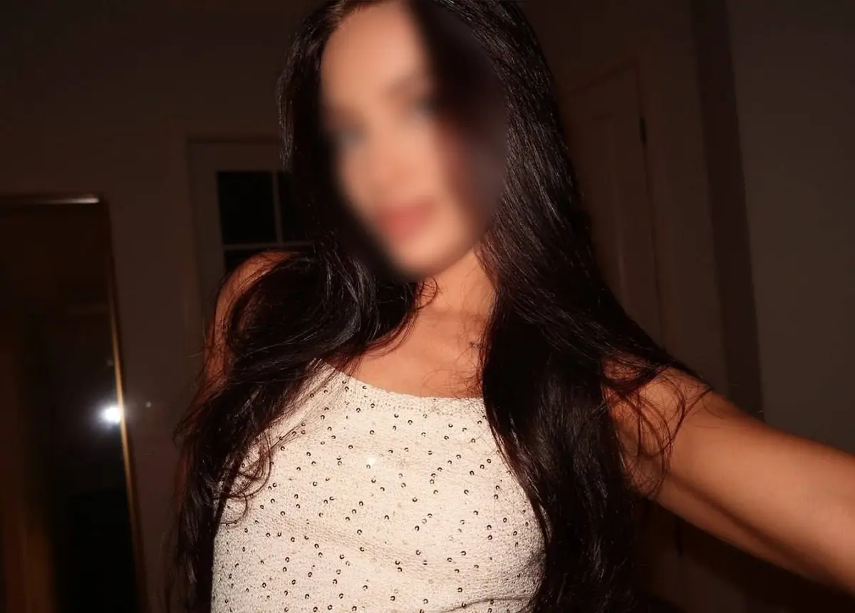 Jasmine profile in Dubai