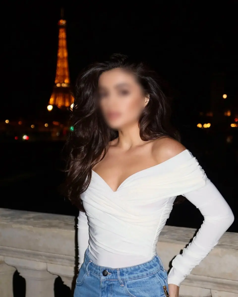 Julia profile in Dubai