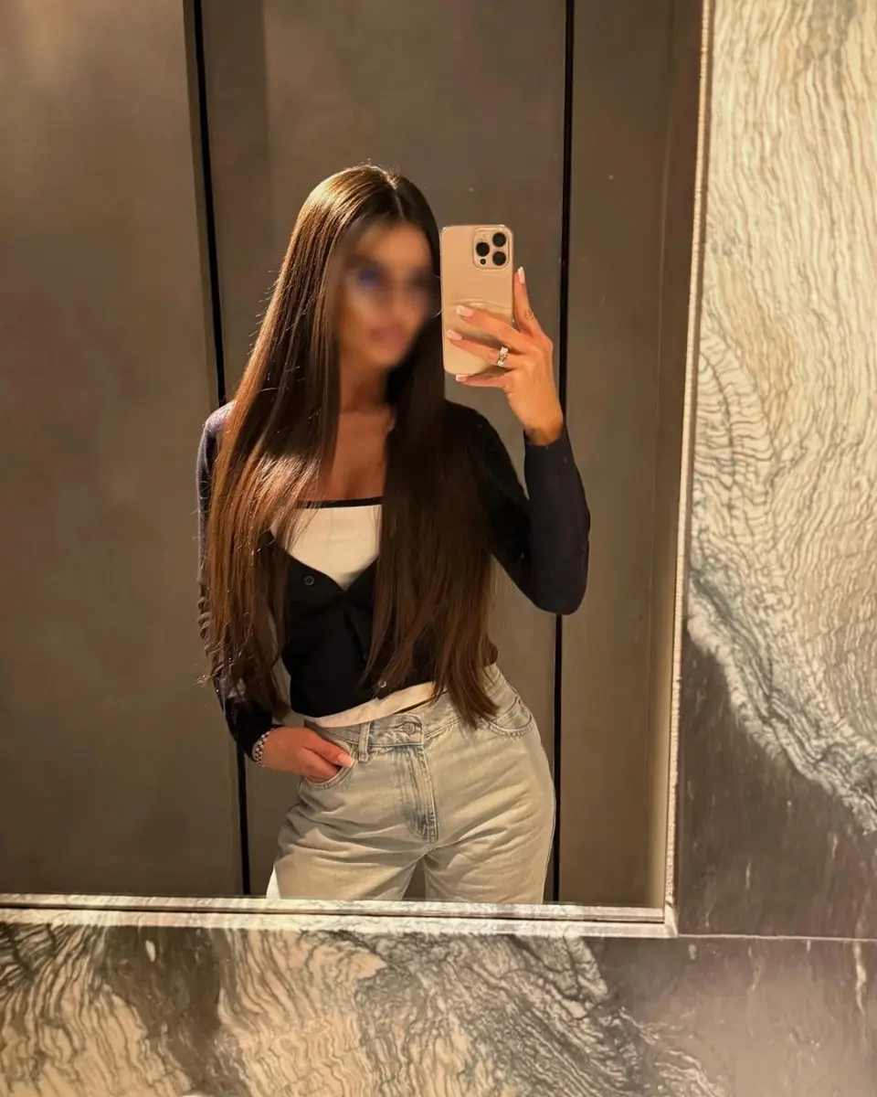 Karina profile in Dubai
